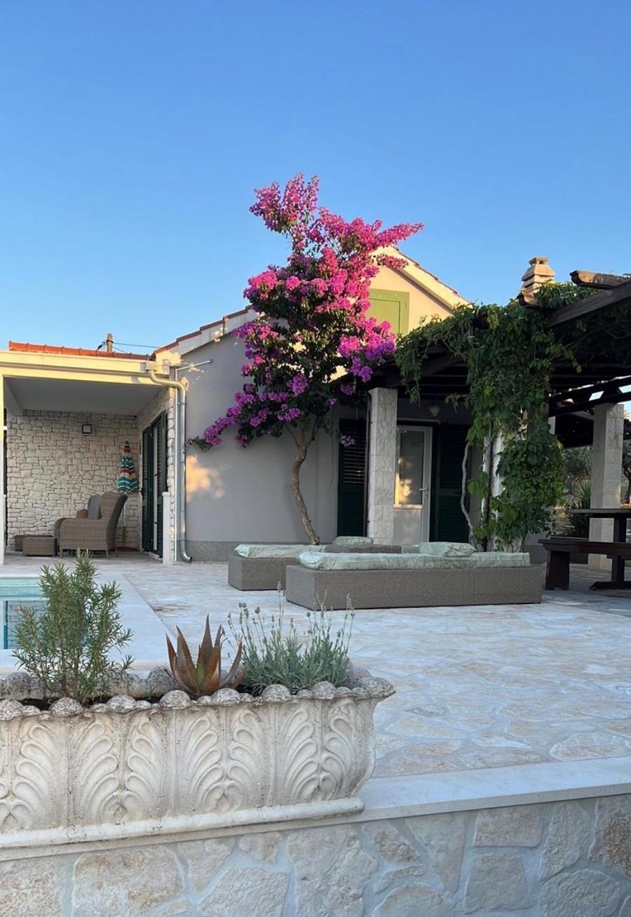 فيلا Maslina House سوتيفان المظهر الخارجي الصورة